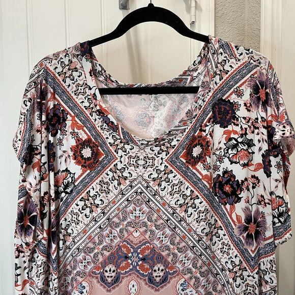 24/7 By Maurices Pink Paisley Cap Sleeve Boho Top Blouse Womens Size 2XL Cottage - Picture 2 of 10